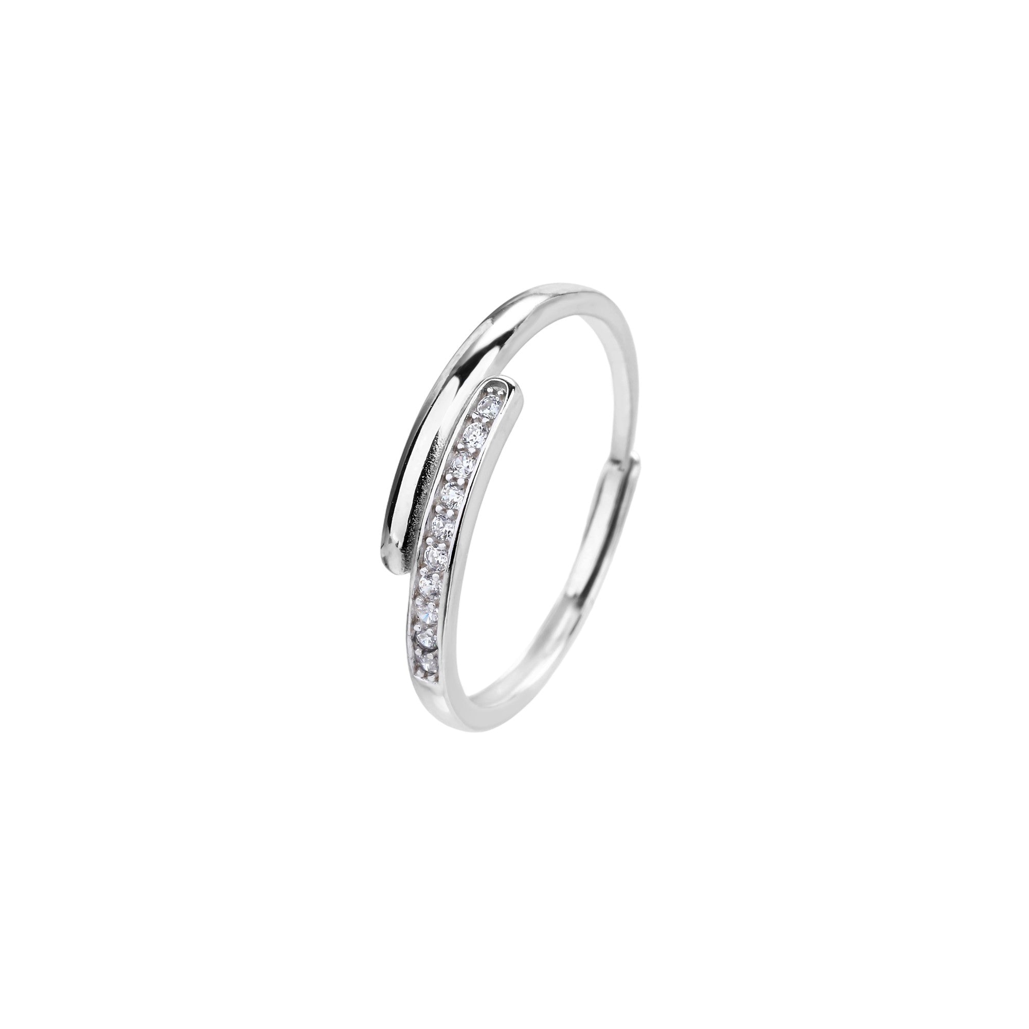 Anillo ajustable doble lã­nea con circonia blanca en plateado