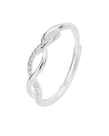 Anillo ajustable con curvas entrelazadas con circonia en plateado