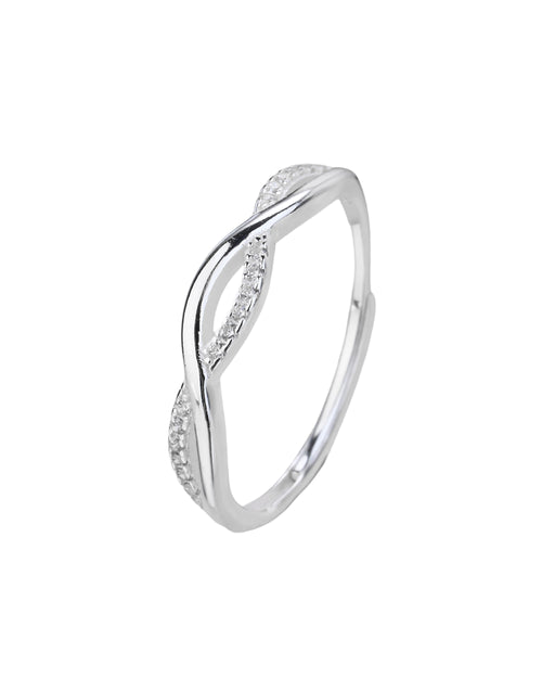 Anillo ajustable de entrelazado con circonia blanca en plateado