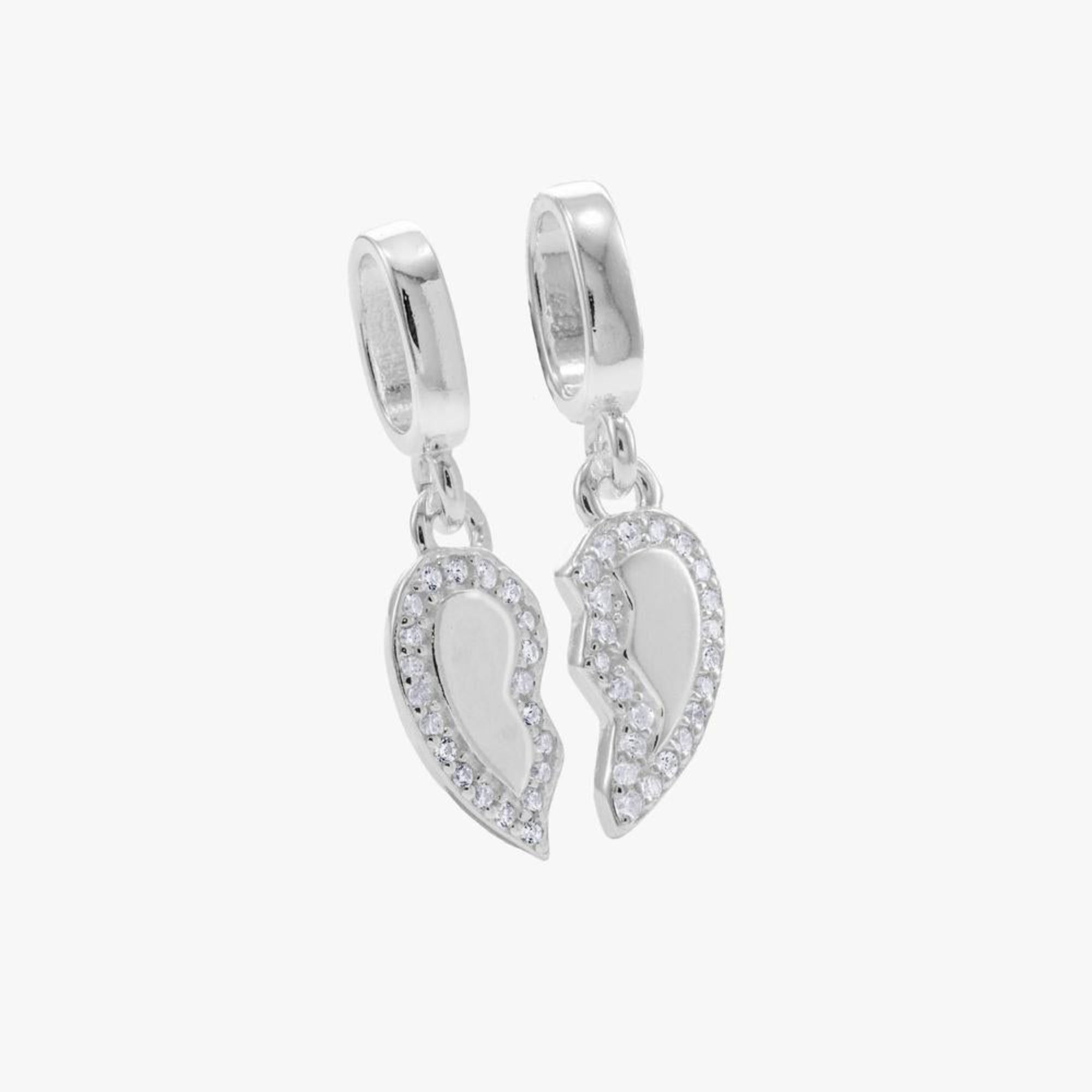 Charm colgante de corazon con circonia blanca en plateado