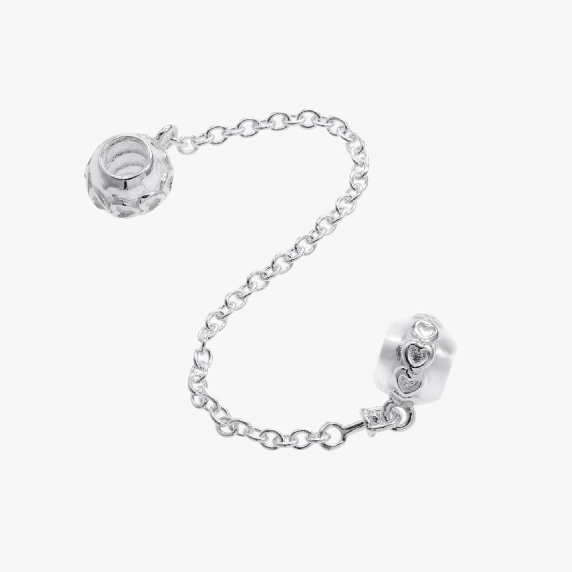 Charm cadena de seguridad de corazones con circonia blanca en plateado
