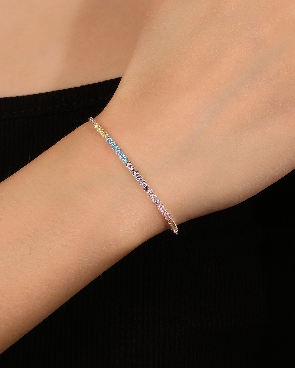 Pulsera tenis ajustable con circonia redonda 17+3cm en plateado